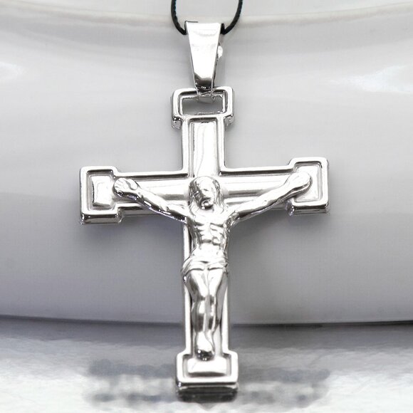 925 Sterling Silver Cross, Jesus Christ Pendant, Religious Christian Jewelry - Picture 1 of 6